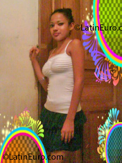 Date this beautiful Honduras girl Iveth ortega from Puerto Cortes HN800