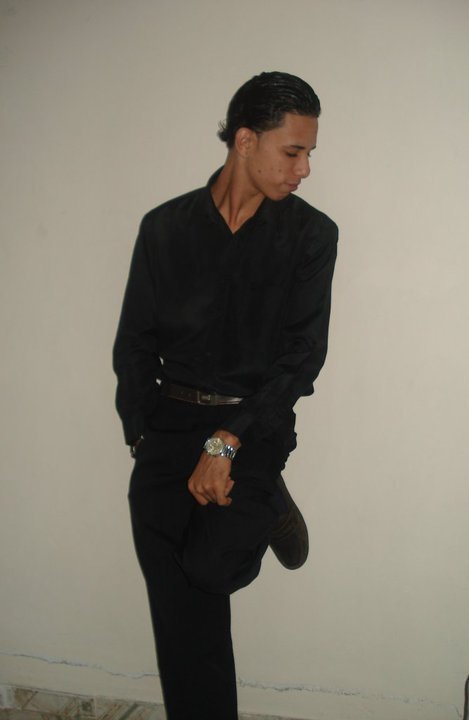 Date this athletic United States man ROBERTO CARLOS from Santiago US14145