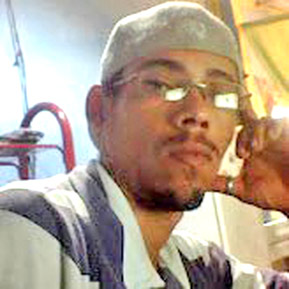 Date this hot Brazil man Evandro from Salvador BR7707