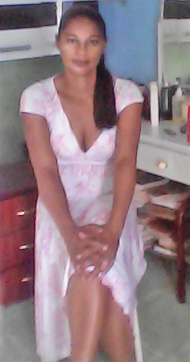 Date this fun Brazil girl Leticia from Sao Paulo BR7712