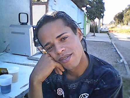 Date this athletic Brazil man Carlos from Rio De Janeiro BR7726