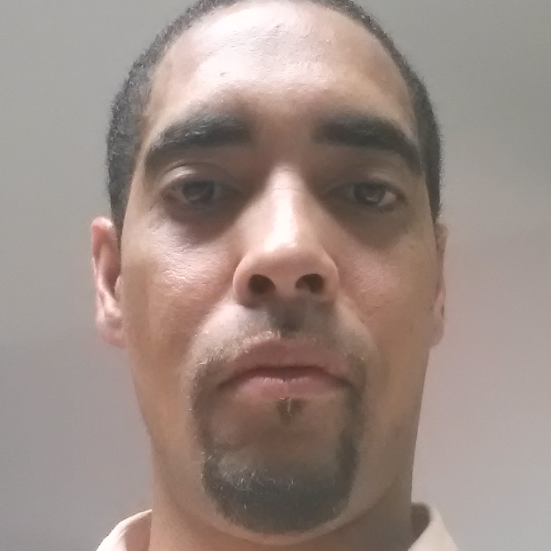 Date this charming United States man Dnaugles from Washington US14326