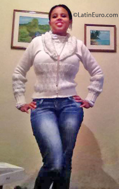 Date this fun Brazil girl Daiana from Mogi Das Cruzes BR7899