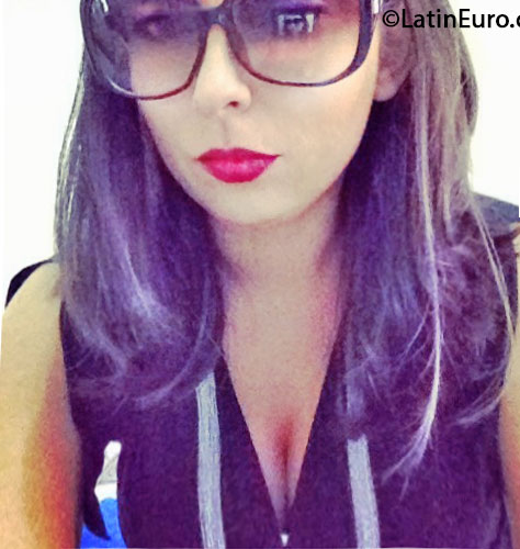 Date this tall Brazil girl Sheila from Curitiba DO16354