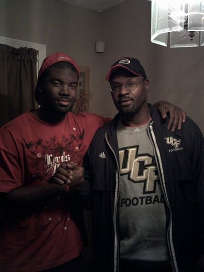 Date this good-looking United States man Ural from Cumming US14453