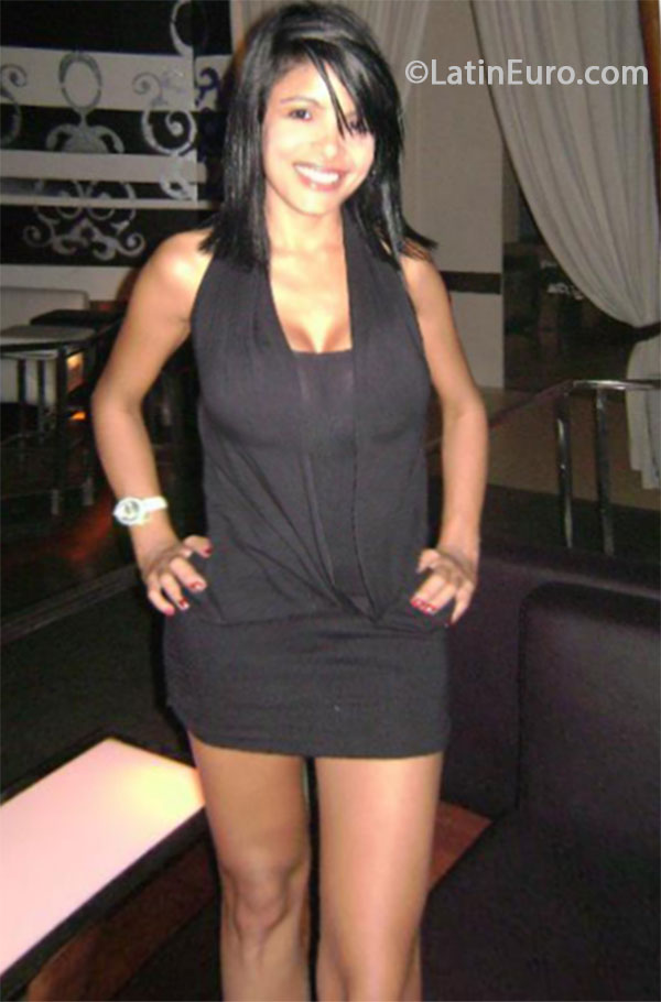Date this tall Brazil girl Maria from Fortaleza BR9097