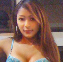 Date this sensual Colombia girl Ana from Medellin CO16525