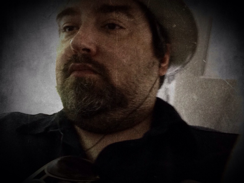 Date this young United States man Brad from Cincinnati US14718