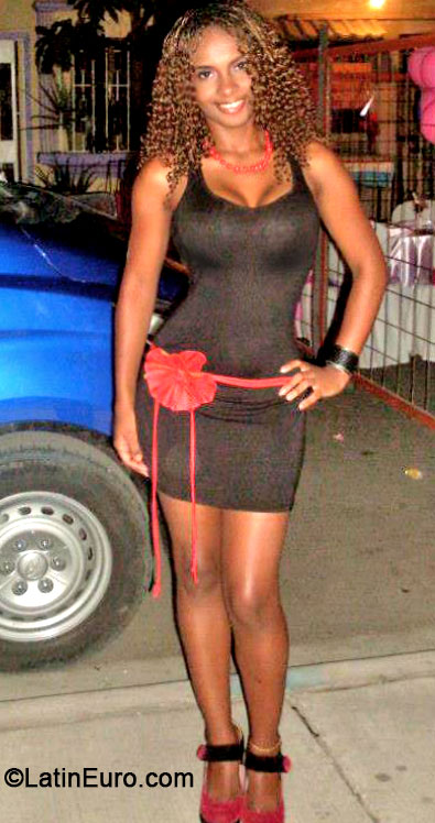 Date this delightful Ecuador girl Sandy from Guayaquil EC165