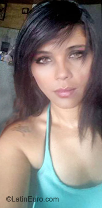 Date this stunning Costa Rica girl Miriam from San Jose CR283