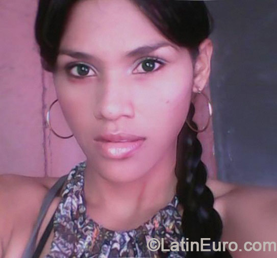 Date this passionate Colombia girl Keny from Cartagena CO15034