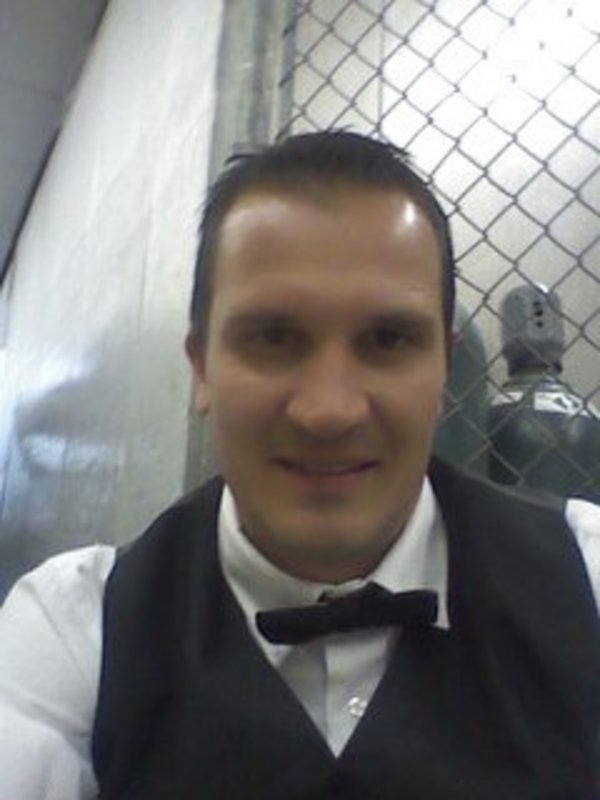 Date this happy United States man Gonza from Miami Beach US14947