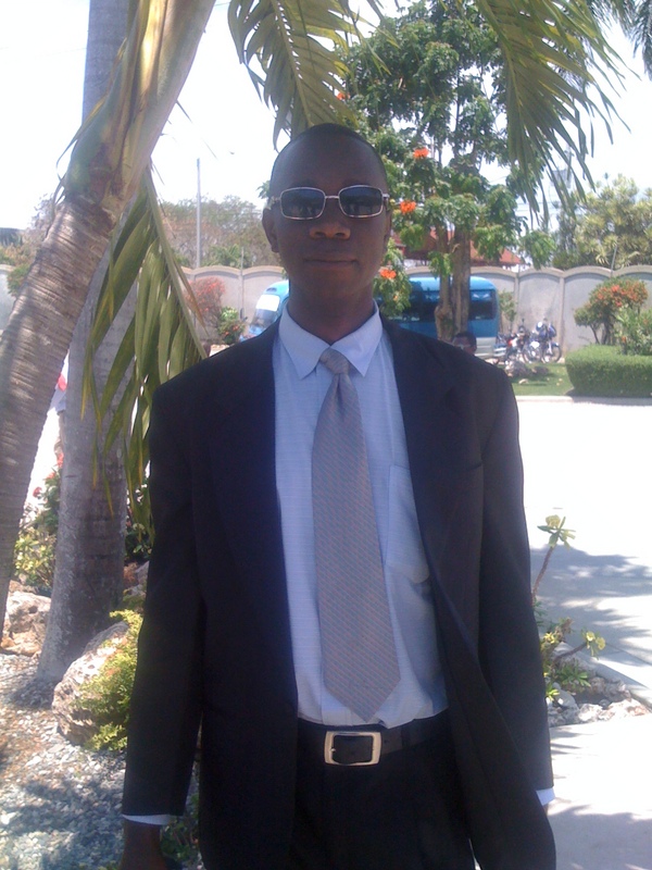 Date this attractive Dominican Republic man Louis constant from Hato Mayol Del Rey DO19059