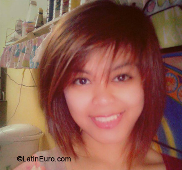 Date this fun Philippines girl Lousete from Manila PH646