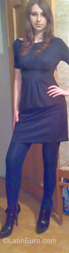 Date this gorgeous Russia girl Lena from Vladivostok RU51