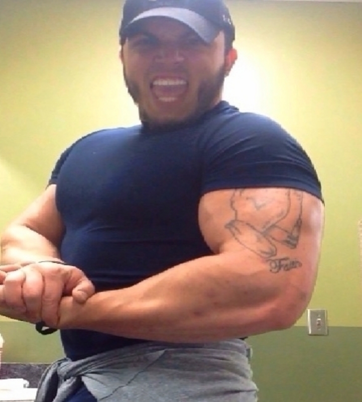 Date this lovely United States man James from Detroit US15096