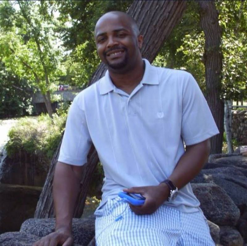 Date this attractive United States man Innovationman from Brooklyn Park US15116