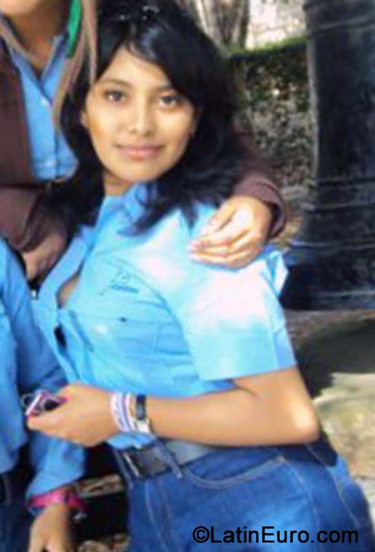 Date this fun Honduras girl Victoria from Tegucigalpa HN1116