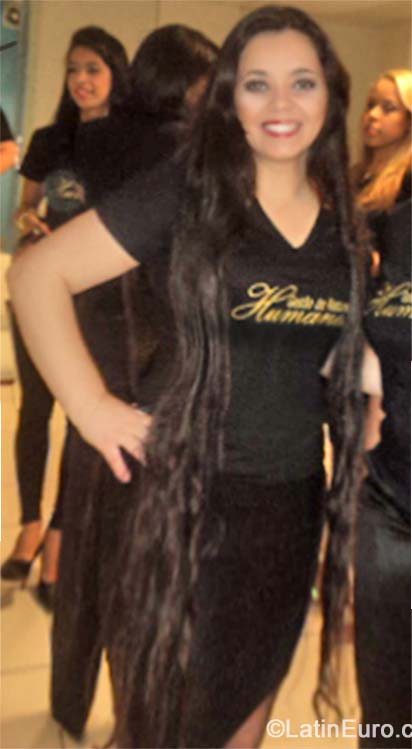 Date this happy Brazil girl Daiana from Belo Horizonte BR8938