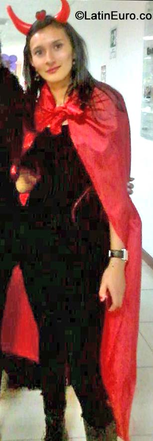 Date this fun Colombia girl Emily from Bogota CO15825