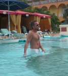 hot United States man  from Saint Thomas US15310