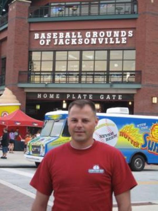 Date this hard body United States man Lukaz from New York US15431