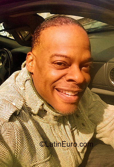 Date this beautiful United States man Sonny from Los Angeles US15464