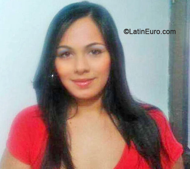 Date this funny Colombia girl Raiza from Cartagena CO16268