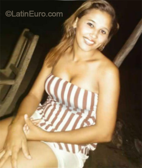 Date this cute Brazil girl Luiza from Fortaleza BR9067