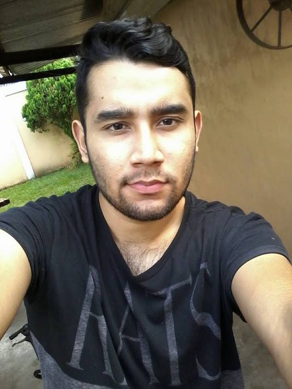Date this attractive Honduras man Oscar from San pedro sula HN1222