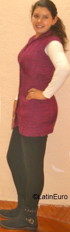 Date this voluptuous Colombia girl Zamehara from Bogota CO16637