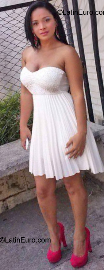 Date this pretty Colombia girl Nelcy from Medellin CO16840