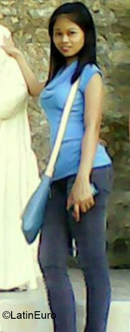 Date this charming Philippines girl Edien from Leyte PH750