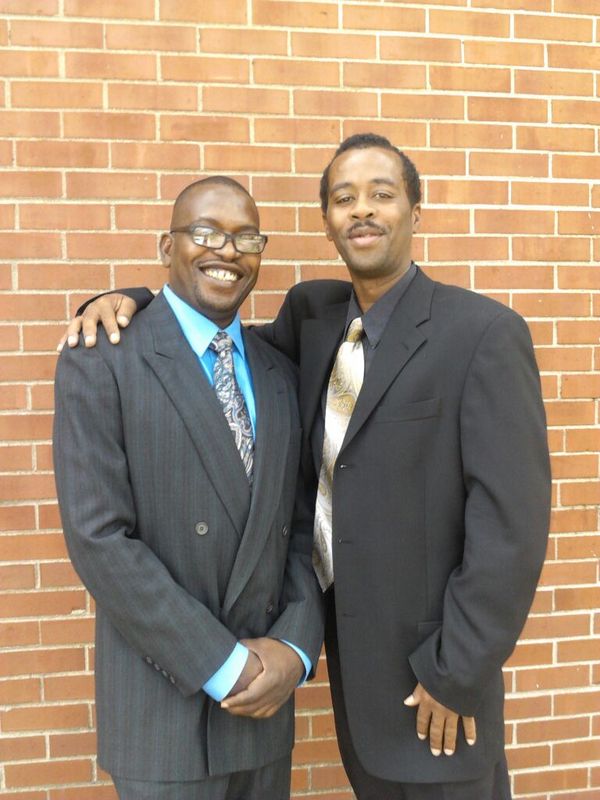 Date this delightful United States man DeMilo from Danville US16042