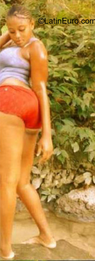 Date this cute Jamaica girl Lamika from Sav-la-mar JM2054