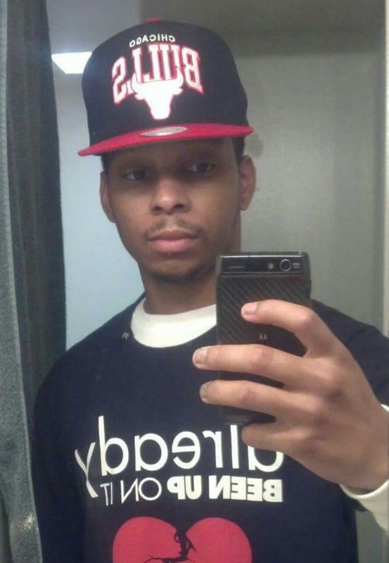 Date this voluptuous United States man Collin from Bronx US16214