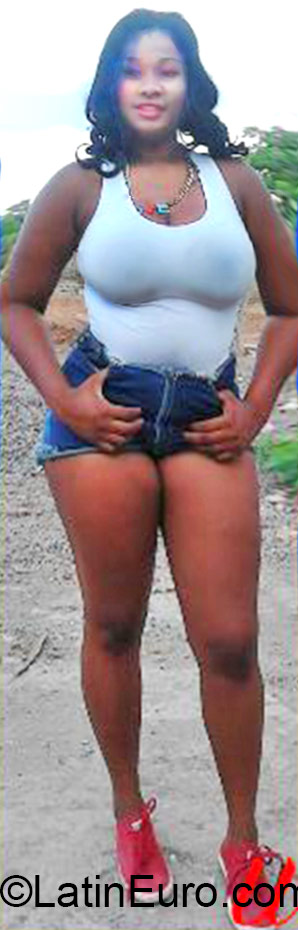 Date this gorgeous Jamaica girl Marie from Kingston JM2096