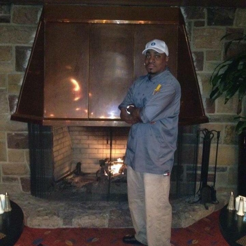 Date this charming United States man Mace775 from Hamilton US16309