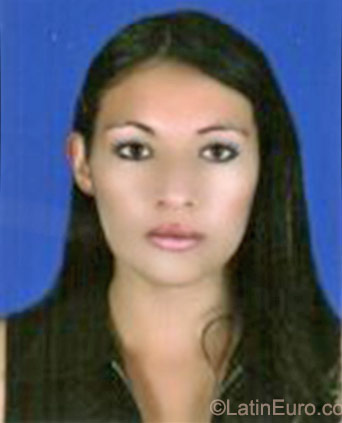 Date this good-looking Colombia girl Liliana from Bogota CO17899