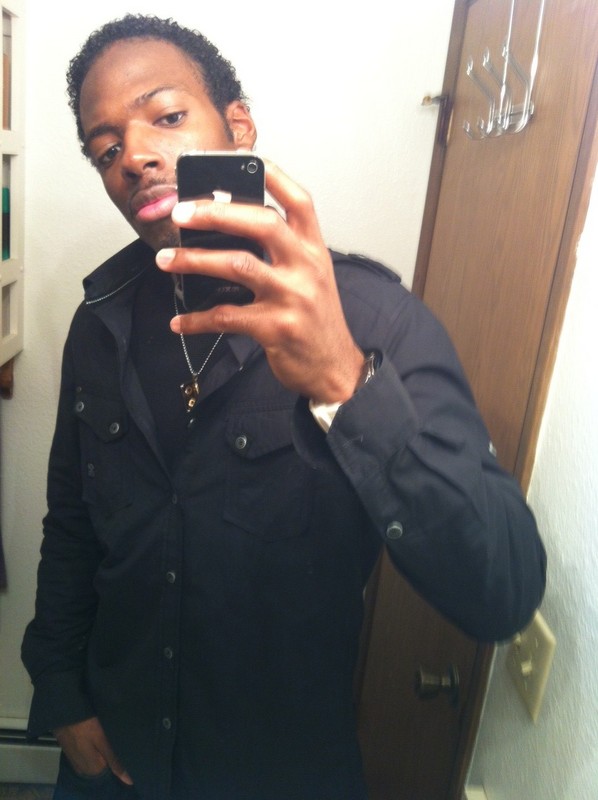 Date this pretty United States man Warren from Anchorage US16432