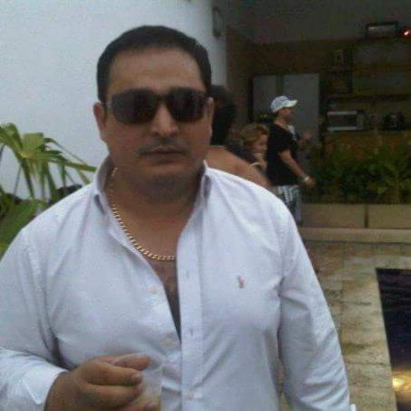 Date this nice looking Colombia man Nelson from Bogota CO18134