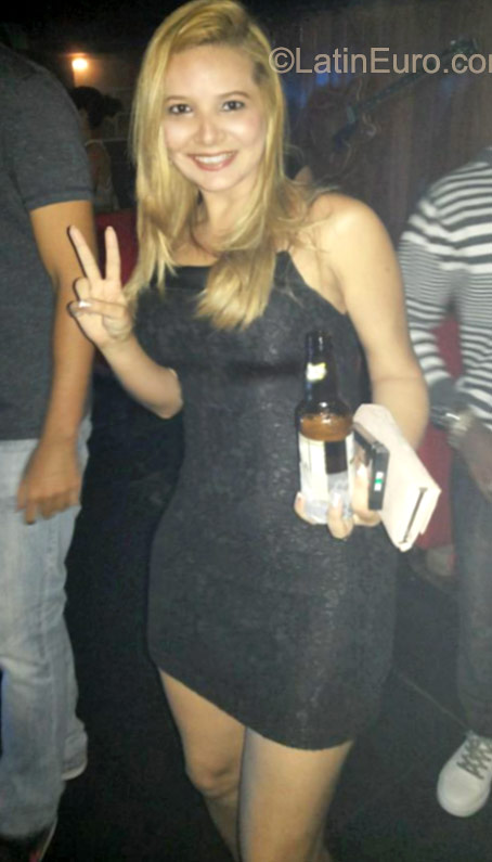 Date this delightful Brazil girl Cristina from Recife BR9473