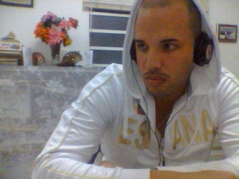 Date this hot United States man Juan from Hialeah US16575