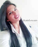 tall Colombia girl Danna from Bogota CO18165
