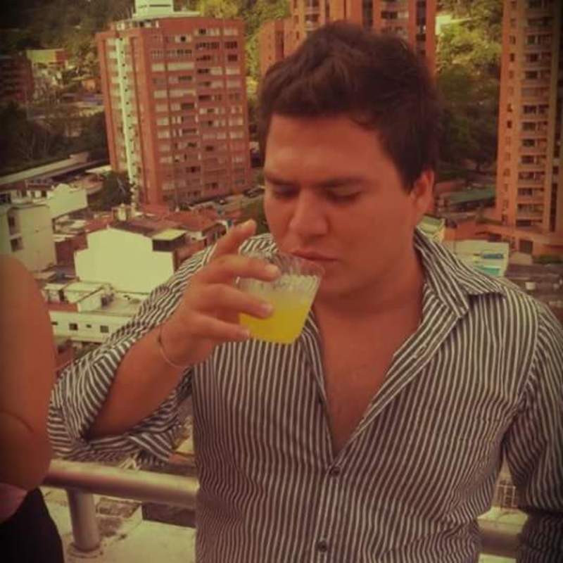 Date this lovely Colombia man Jaime Enrique l from Bucaramanga CO18175