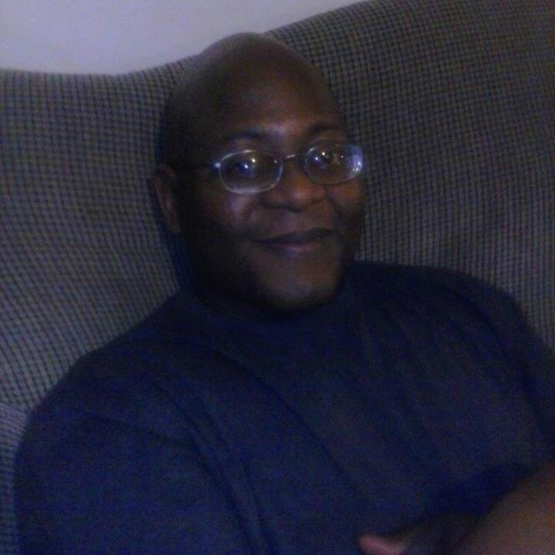 Date this sensual United States man Goyo from Chicago US16728