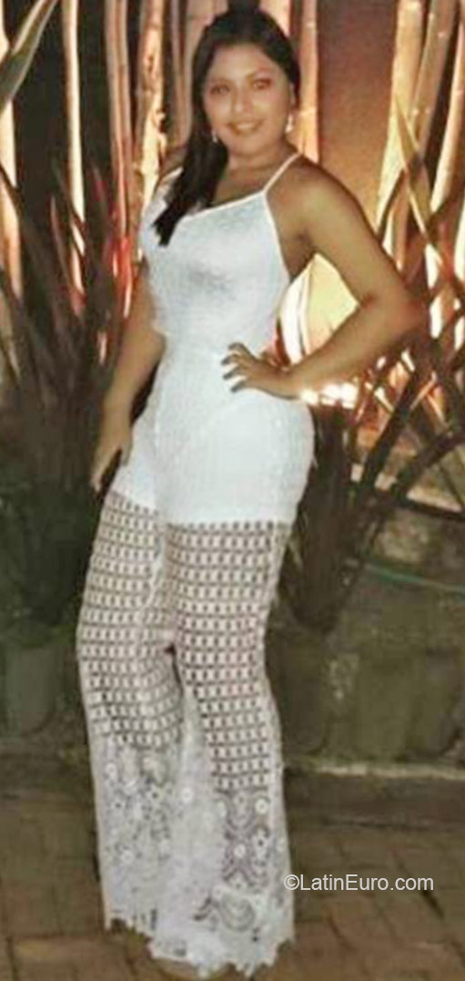 Date this passionate Colombia girl Liseth from Medellin CO18318