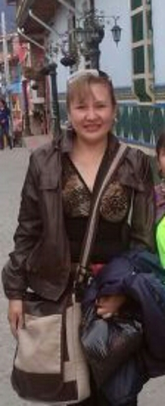 Date this pretty Colombia girl Monica from Manizales US21259