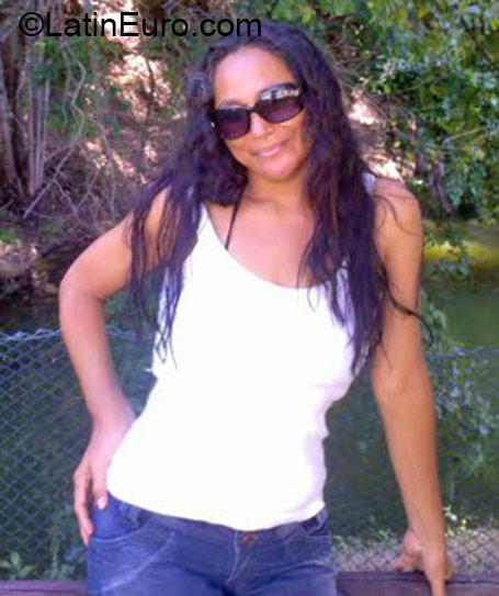 Date this georgeous Brazil girl Francilene from Vitoria BR9536