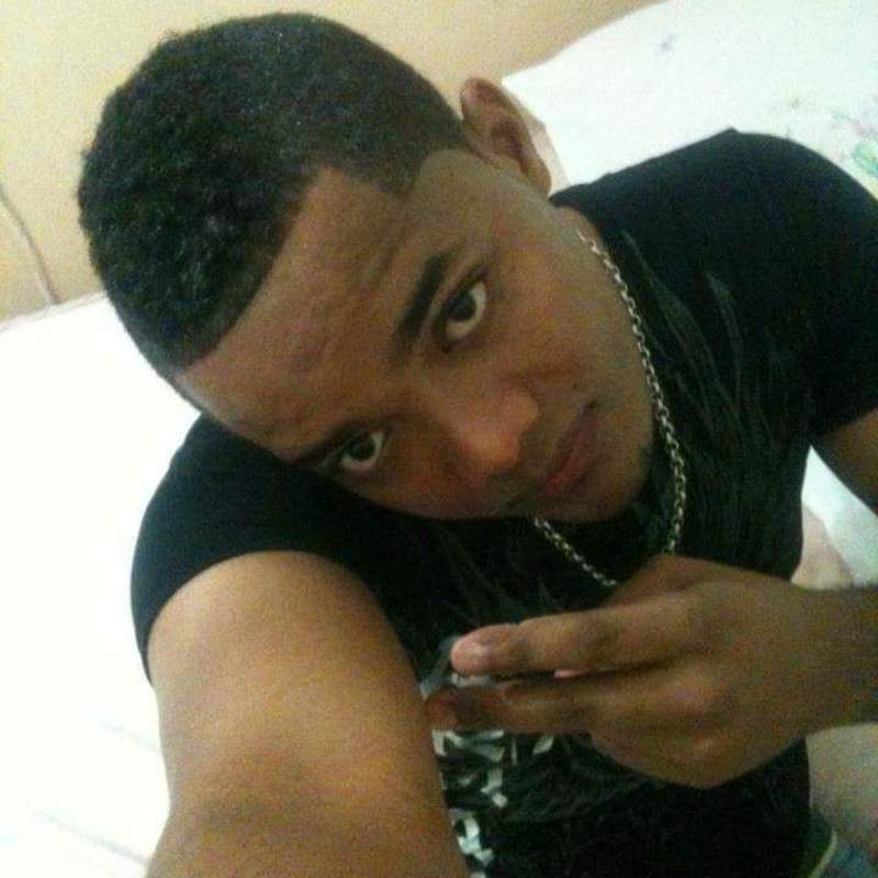 Date this hard body Dominican Republic man Beikel from Santo Domingo DO24388